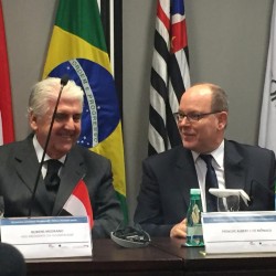 cabinet frayre a sao paulo bresil avec le monaco economic board 11